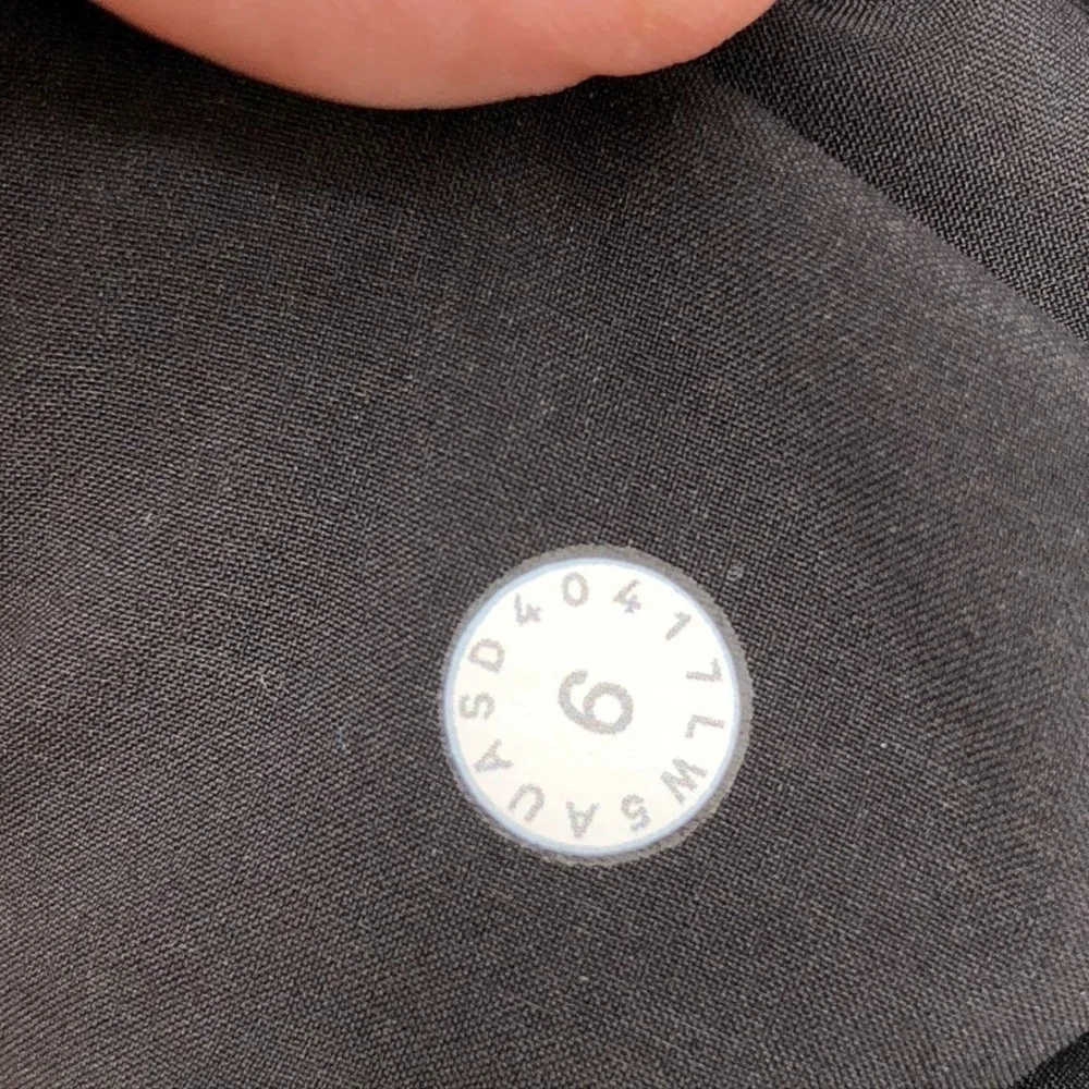 Lululemon City Trek Trouser II 28